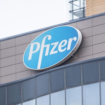 Pfizer tinha pistas de que seu remédio poderia prevenir o Alzheimer. Por que não contou ao mundo?