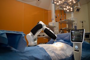 Brasil é o país que mais faz cirurgia robótica na América Latina