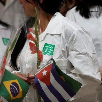 Cubanos podem ser aproveitados no "Médicos pelo Brasil"