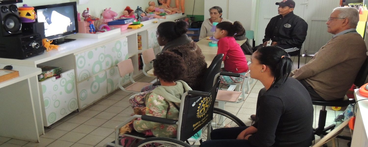 HU de Jundiaí lança “Sessão cineminha” para crianças internadas