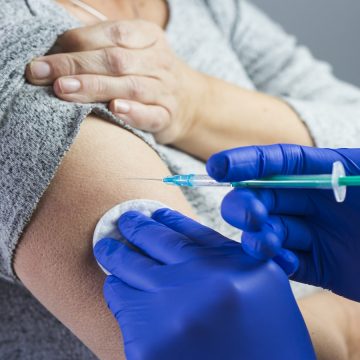FEHOSP E SINDHOSP fazem alerta importante para que vacinação contra gripe sejam realizadas com agendamento prévio para evitar aglomerações.